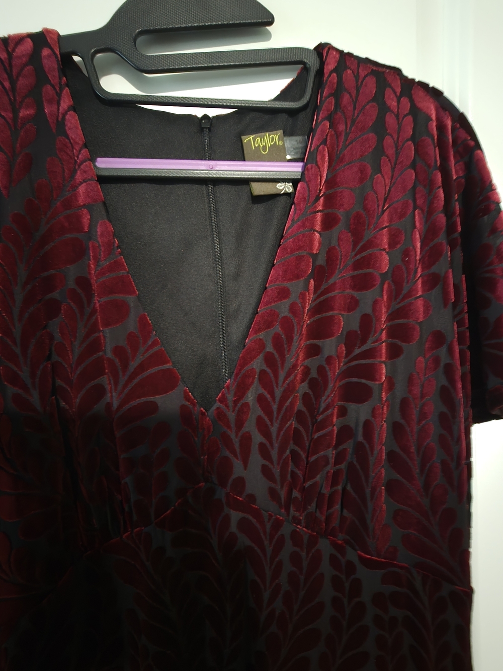 Dolman Sleeve Velvet Burnout Midi Dress in Deep Burgundy - Picture 2 of 7